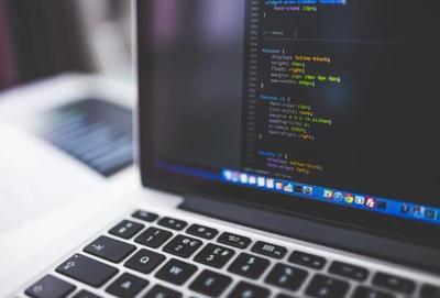 電腦更新驅(qū)動后無法開機(jī)？全方位解決方案與硬件開發(fā)視角的預(yù)防措施